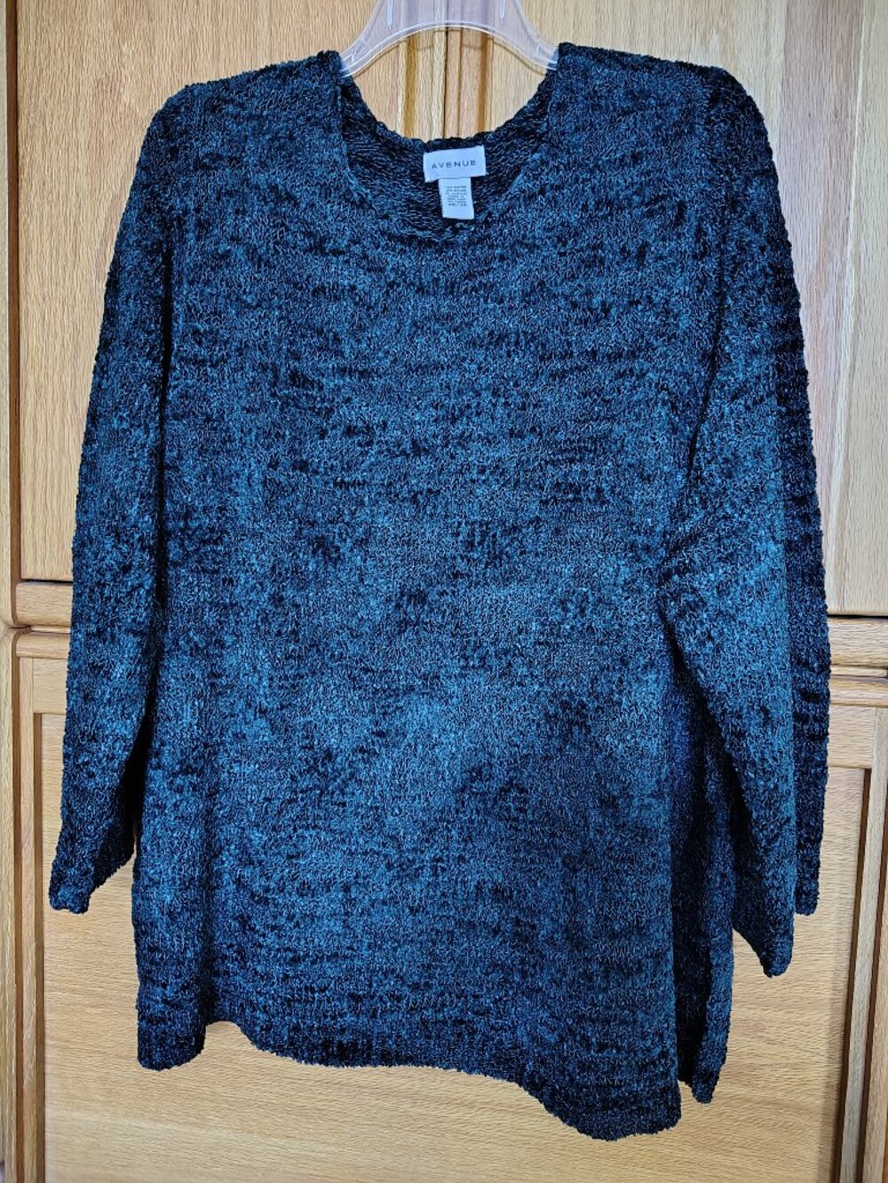 NWT AVENUE DARK GREEN SWEATER SIZE 26/28
